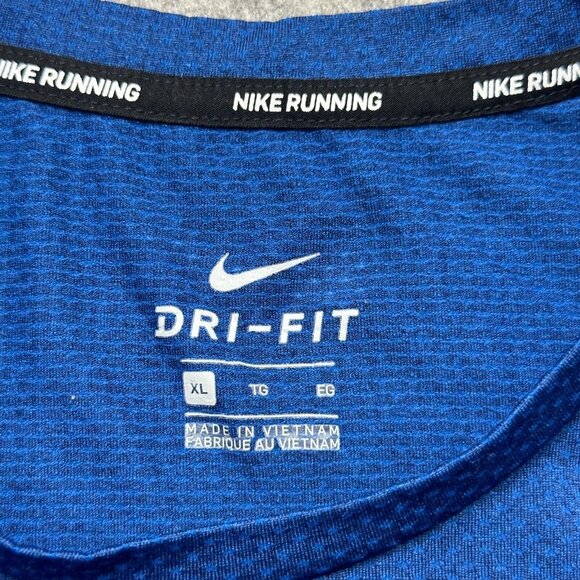 Nike Running T-Shirt Men XL Blue Reflective DRI-FIT Crew Neck Breathable AT3923 - Picture 6 of 15